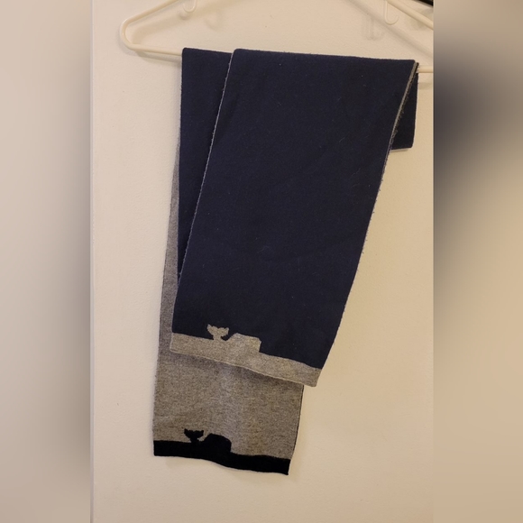 Vintage Vines wool and cashmere scarf - Picture 1 of 4